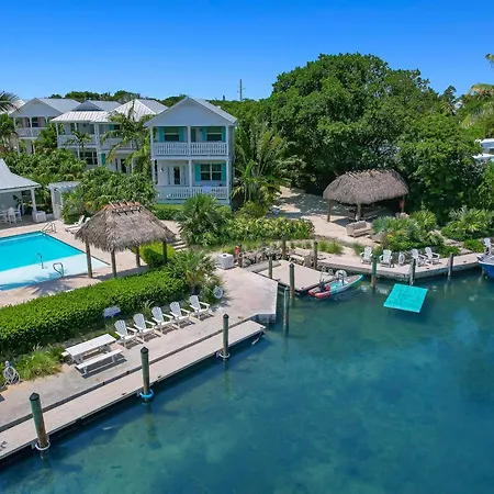 Isla Key Acai - Waterfront Boutique Resort, Island Paradise, Prime Location
